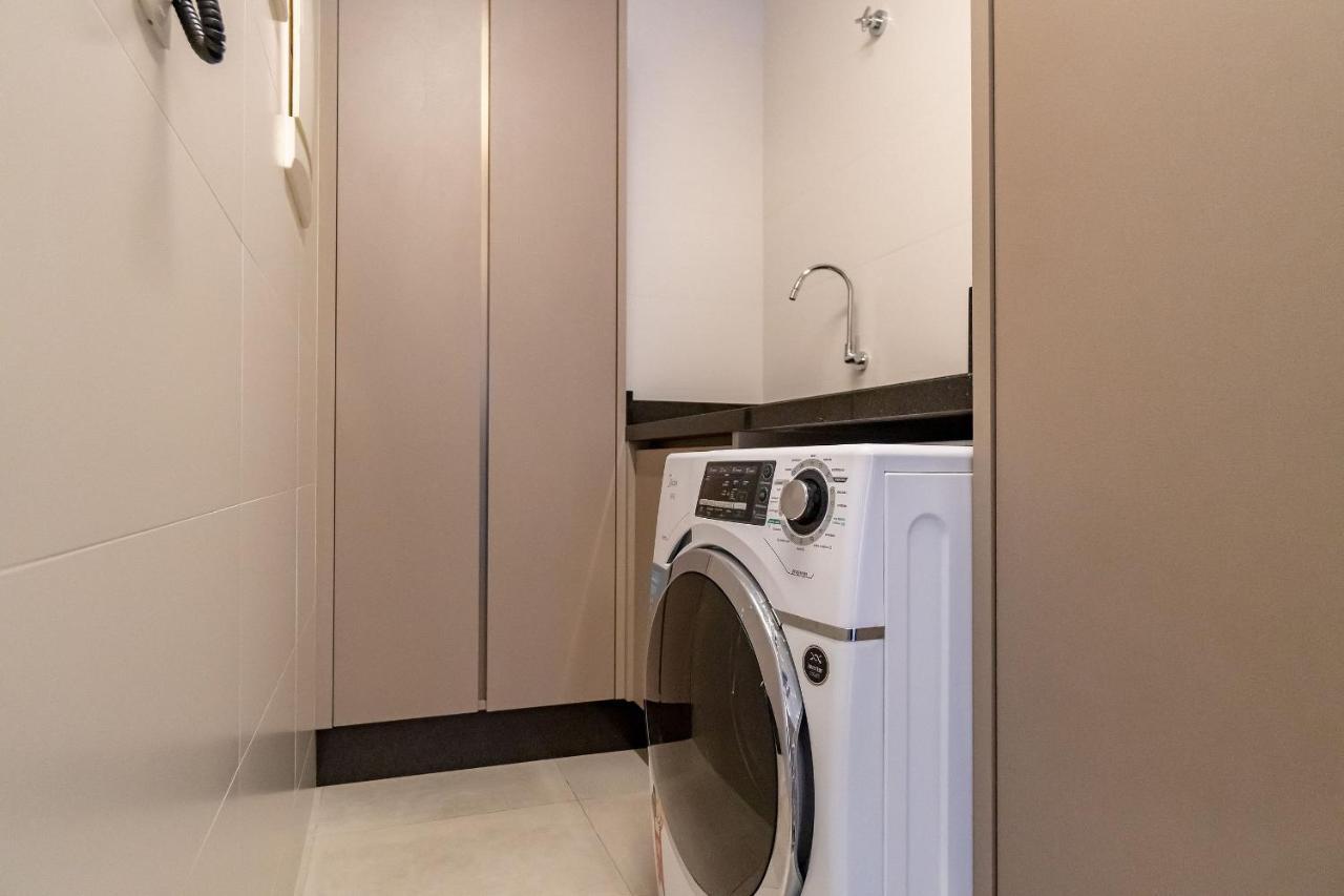Porto Madero - Apartamento Alto Padrao Em Condo Com Piscina Bombinhas Exteriör bild
